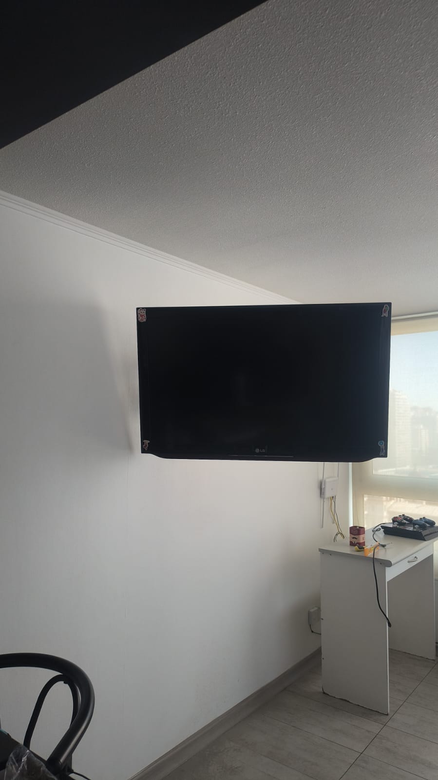 Soporte de TV instalado en Santiago Centro